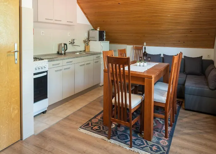 Area Krem Ar - Attic With Balcony * Delnice